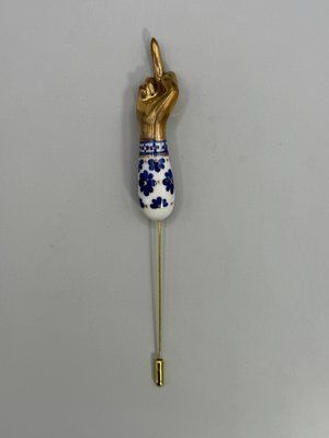 brooch Gesture of Goodwill