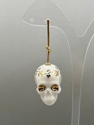 one earring Skull